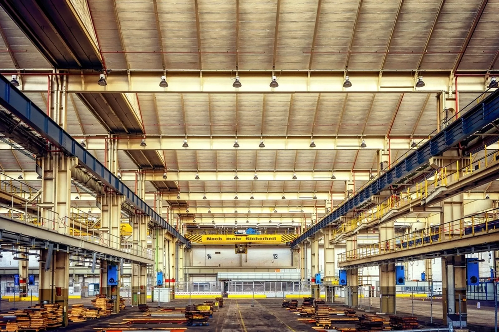 Entrepôt industriel